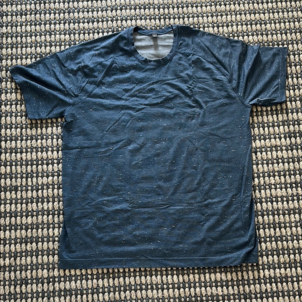 Lululemon Athletica Blue Short Sleeve Tee